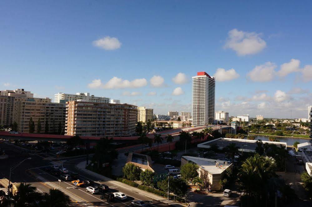 Sian Hollywood Apartment Hallandale Beach Exterior photo